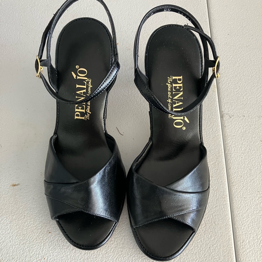 Black Women's Sandals